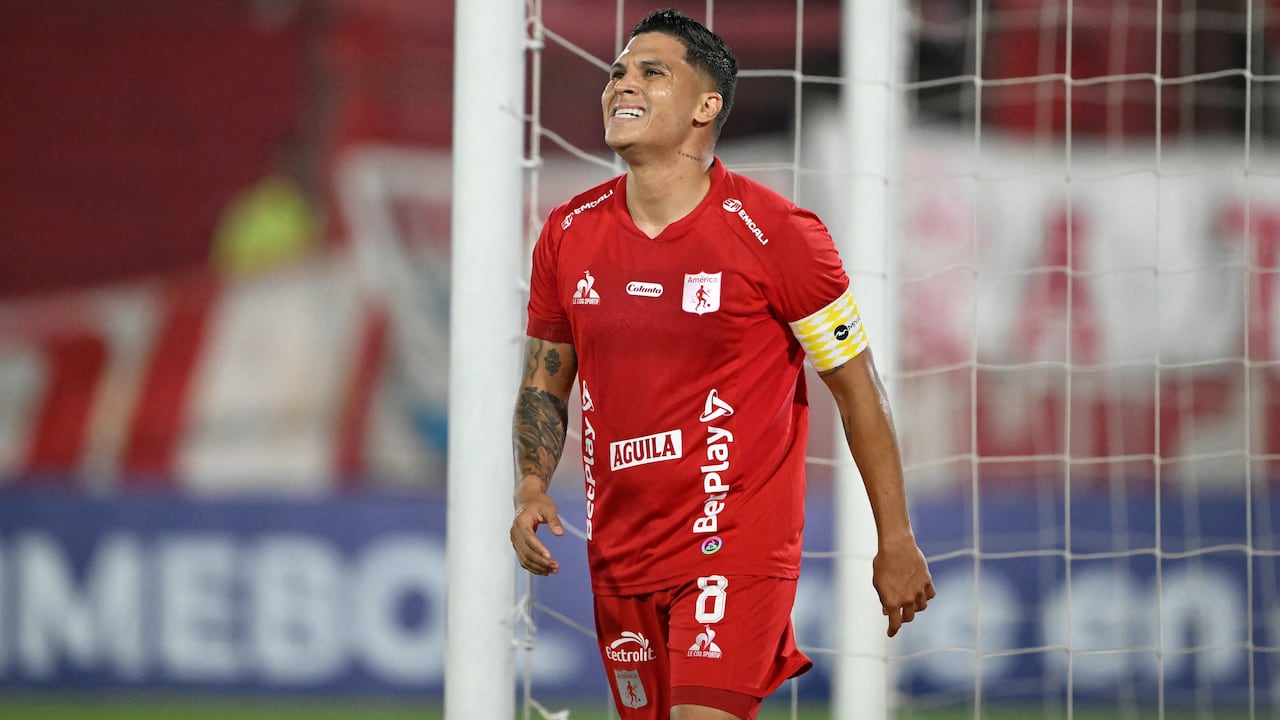 Juan Fernando Quintero tiene contrato por tres años en América.