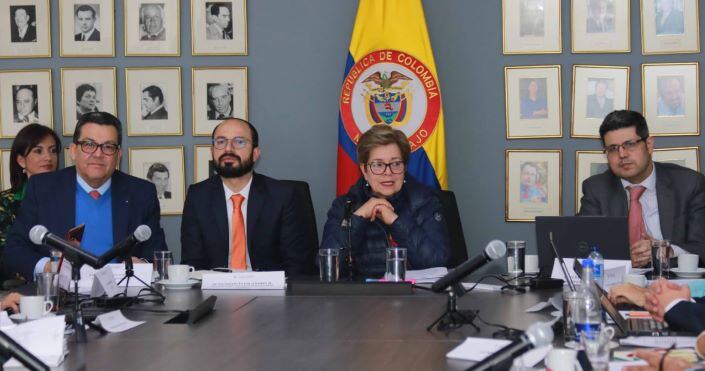 La ministra del Trabajo, Gloria Ramírez, informó con base en el borrador de la reforma pensional, los adultos mayores de 65 años recibirán una renta de $223.000.