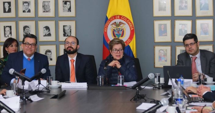 La ministra del Trabajo, Gloria Ramírez, informó con base en el borrador de la reforma pensional, los adultos mayores de 65 años recibirán una renta de $223.000.