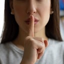 Para recibir el año de la mejor manera, lo más opcional es evitar decir ciertas palabras.