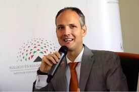 Márton Ugrósdy subsecretario de Hungria