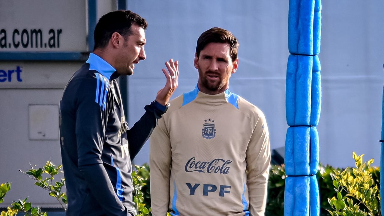 Scaloni y Messi, referentes de la Selección Argentina.
