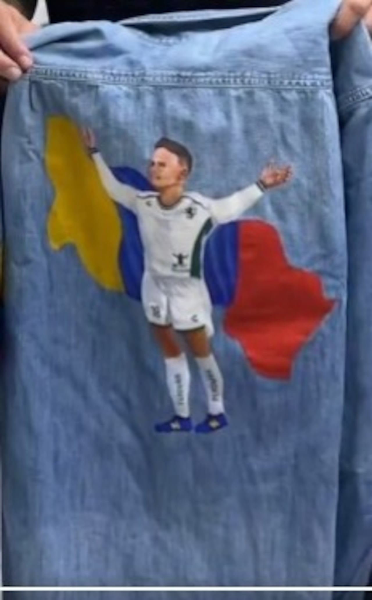Regalo para James Rodríguez en México.