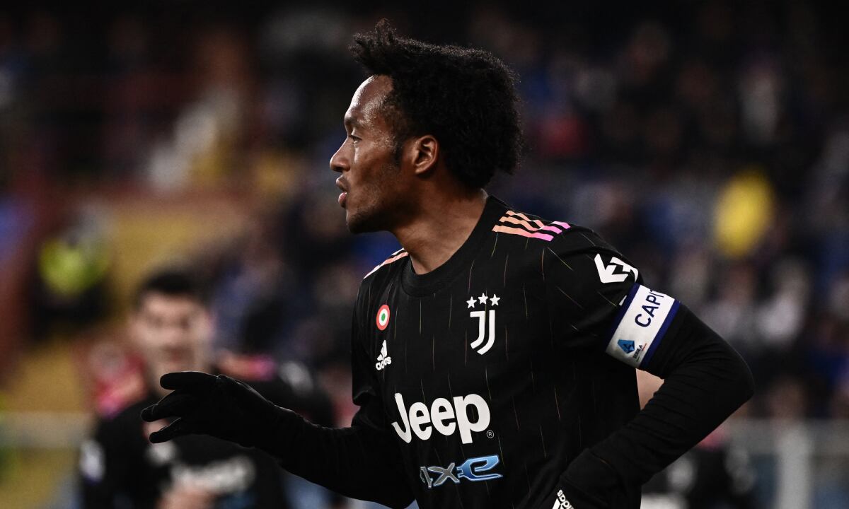 El colombiano brilló con la Juventus, lució la banda de capitán y aportó para el triunfo 3 a 1 sobre la Sampdoria.
AFP/Marco BERTORELLO