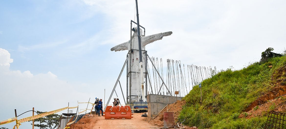 El monumento Cristo Rey de Cali sigue cerrado por obras; ahora se sostendrá sin estructura metálica de apoyo.
