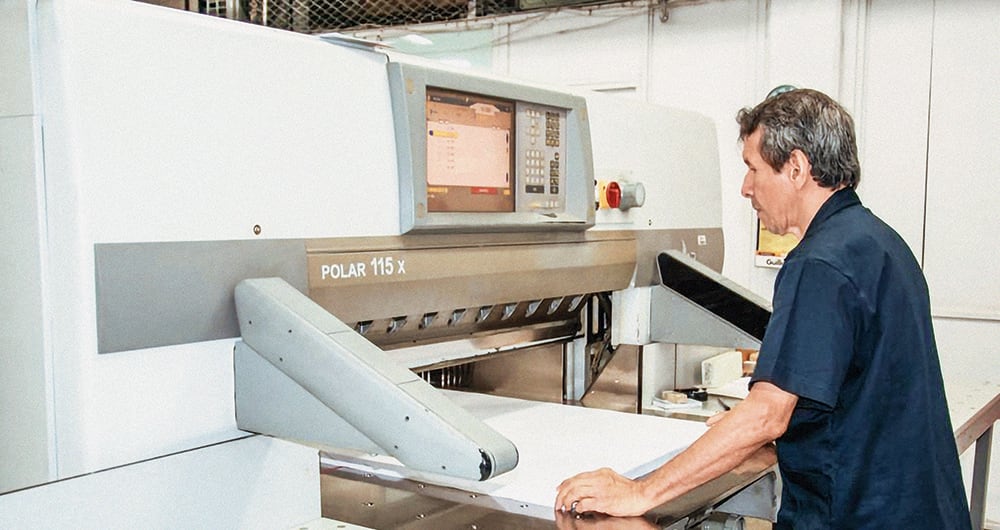 Las instalaciones físicas de la empresa funcionan en el sótano de la Gobernación del Valle. Su modelo de funcionamiento es mixto, es decir, público-privado; sus estatutos fueron cambiados hace siete años.