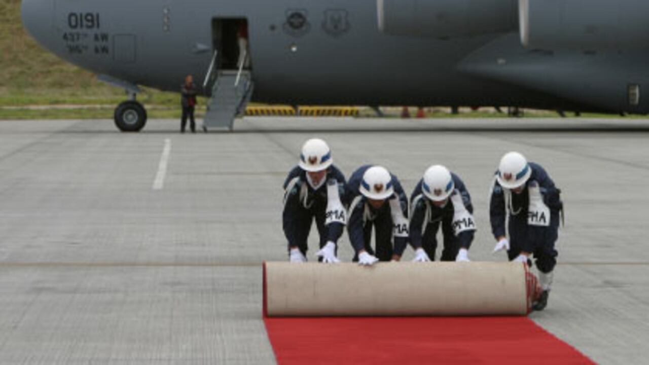 El Plan Colombia autorizó la presencia de 800 militares y 600 contratistas de Estados Unidos en el país. Siempre han sido bien recibidos, como se ve en la foto