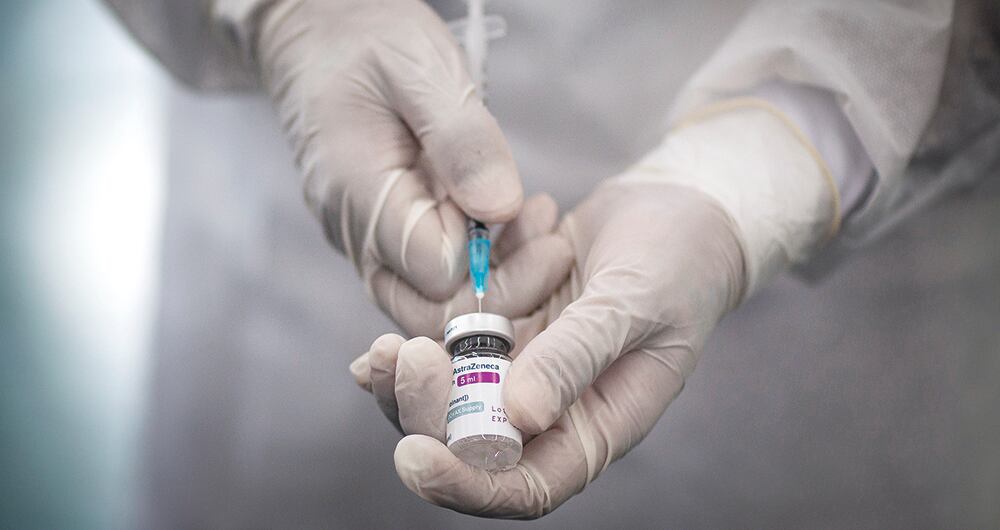 Un hombre de 62 años se vacunó 217 veces contra el covid-19.