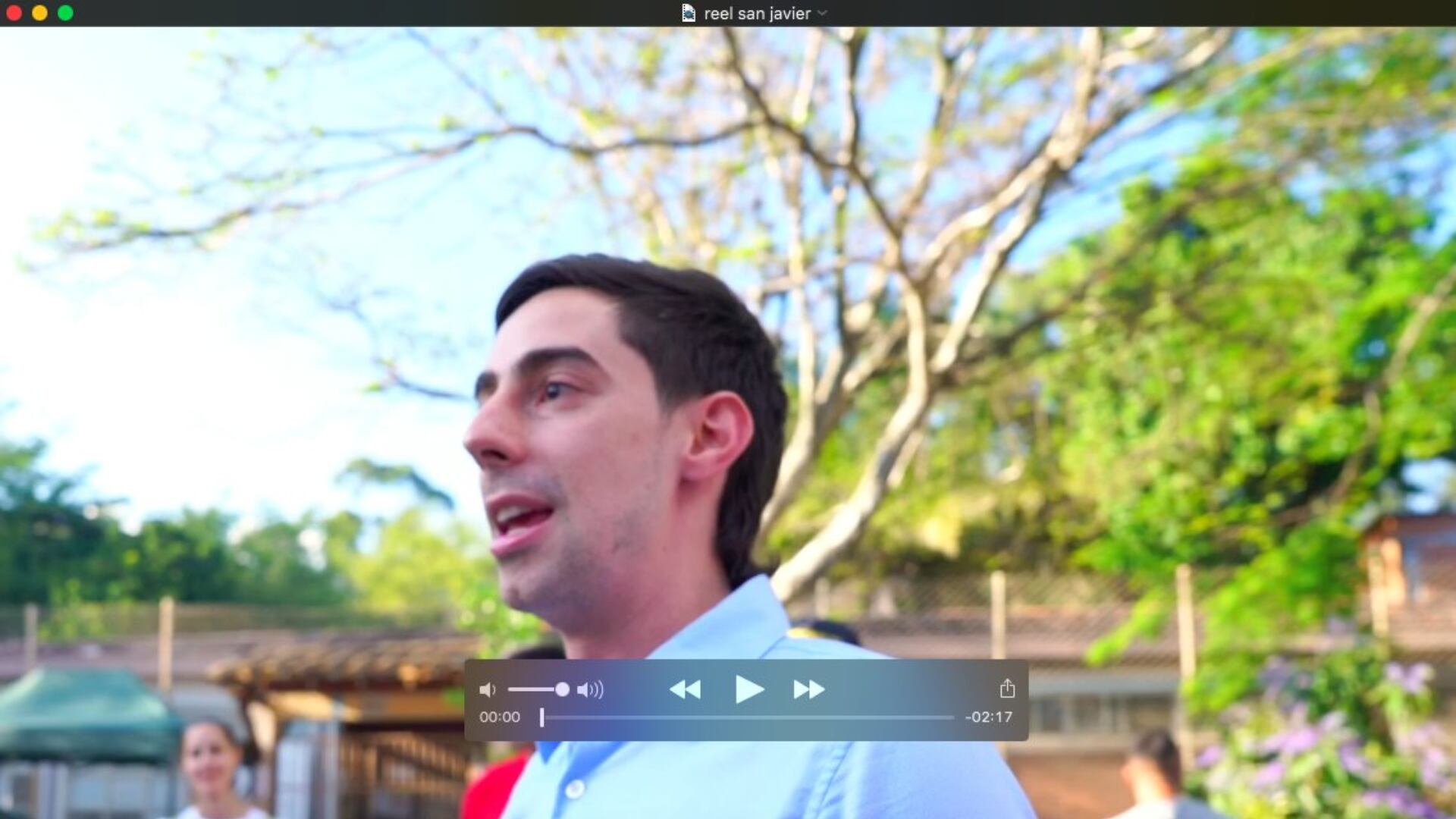 Juan Carlos Upegui en supuesto video captado en carpeta de contrato de la Secretaría de Comunicaciones de Medellín.