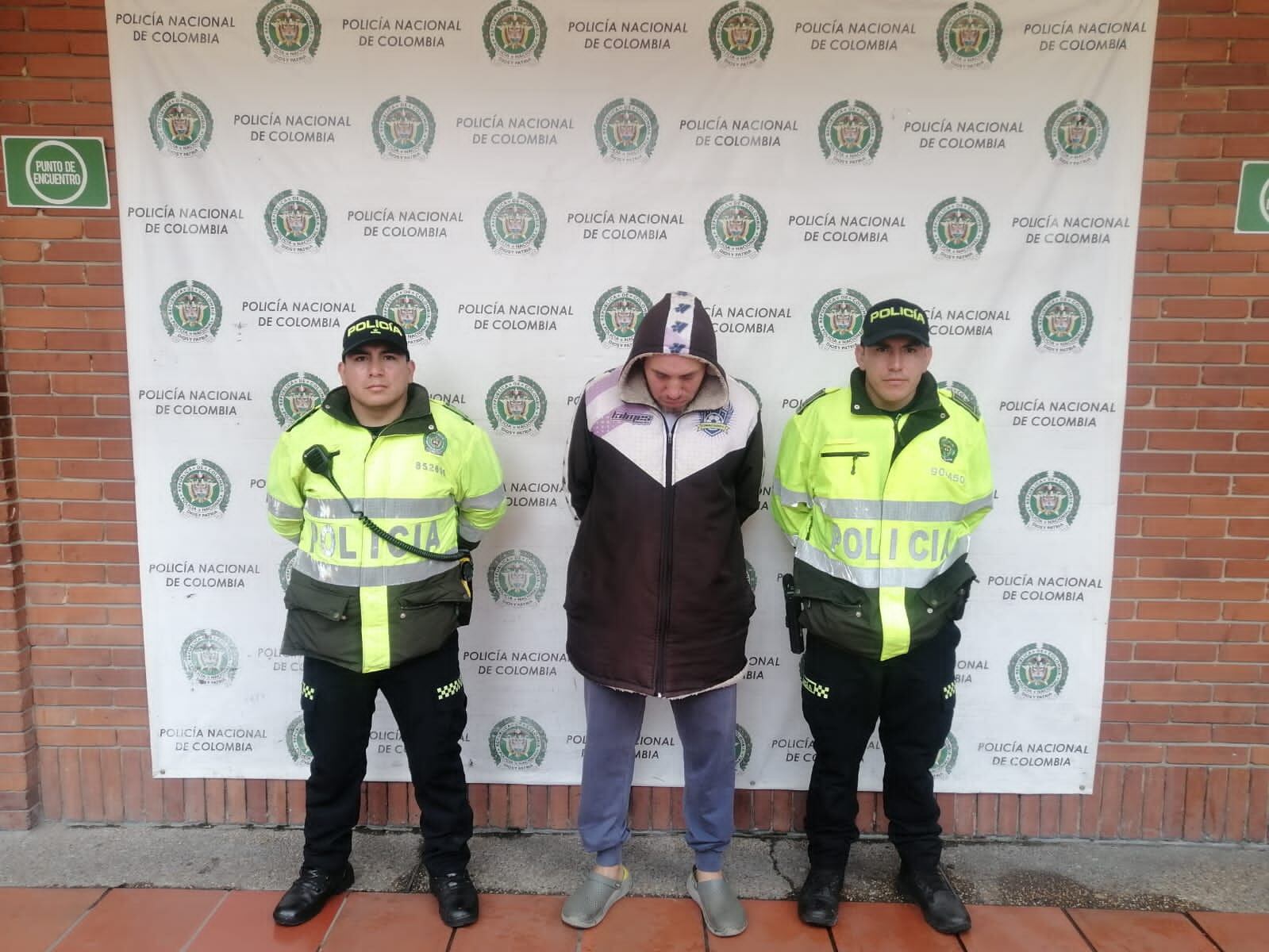 Policía capturó a uno de los más buscados con circular azul de interpol