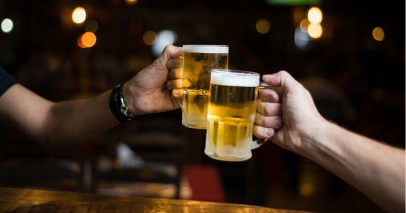 Cerveza, impuesto, diversión (iStock)