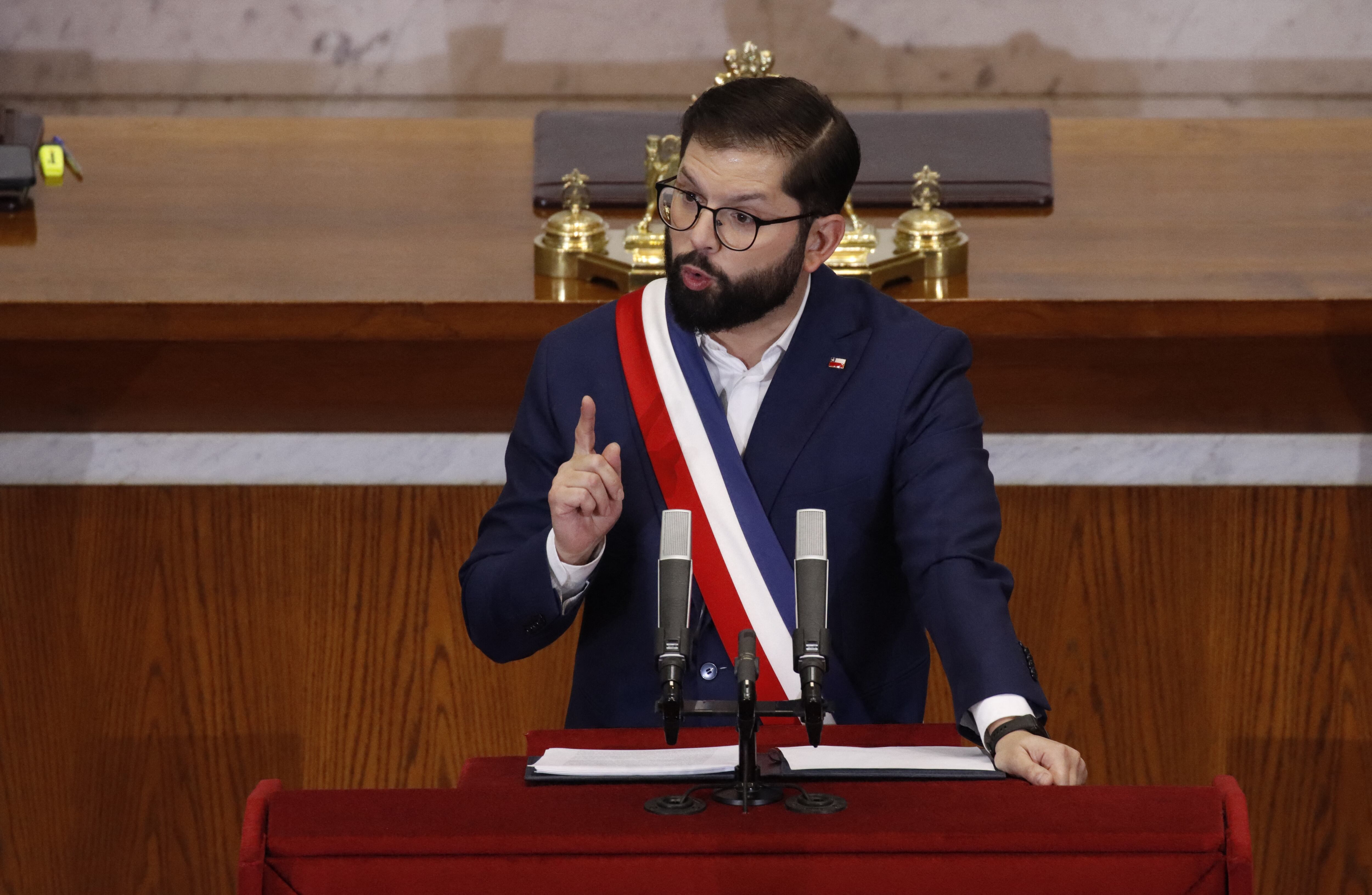 El presidente de Chile, Gabriel Boric, pronuncia su discurso anual sobre el Estado de la Nación en el Congreso Nacional en Valparaíso, Chile, el 1 de junio de 2025.