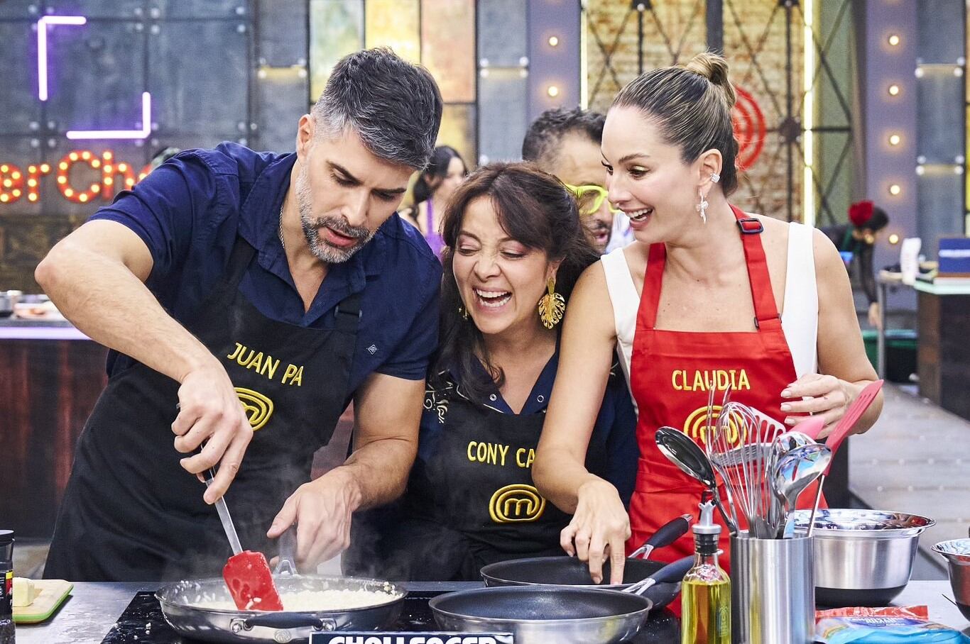 Claudia Bahamón y Cony Camelo