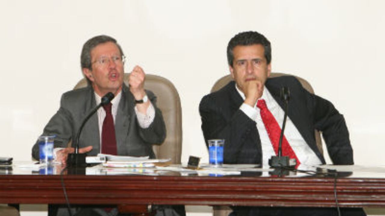 El ministro de Justicia, Juan Carlos Esguerra, fracasó en su intento de suprimir el Consejo superior de la Judicatura. El Congreso se impuso.