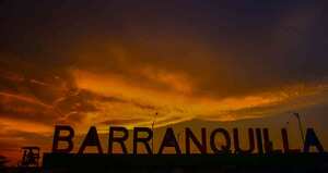 Atardecer en La Puerta de Oro de Colombia.