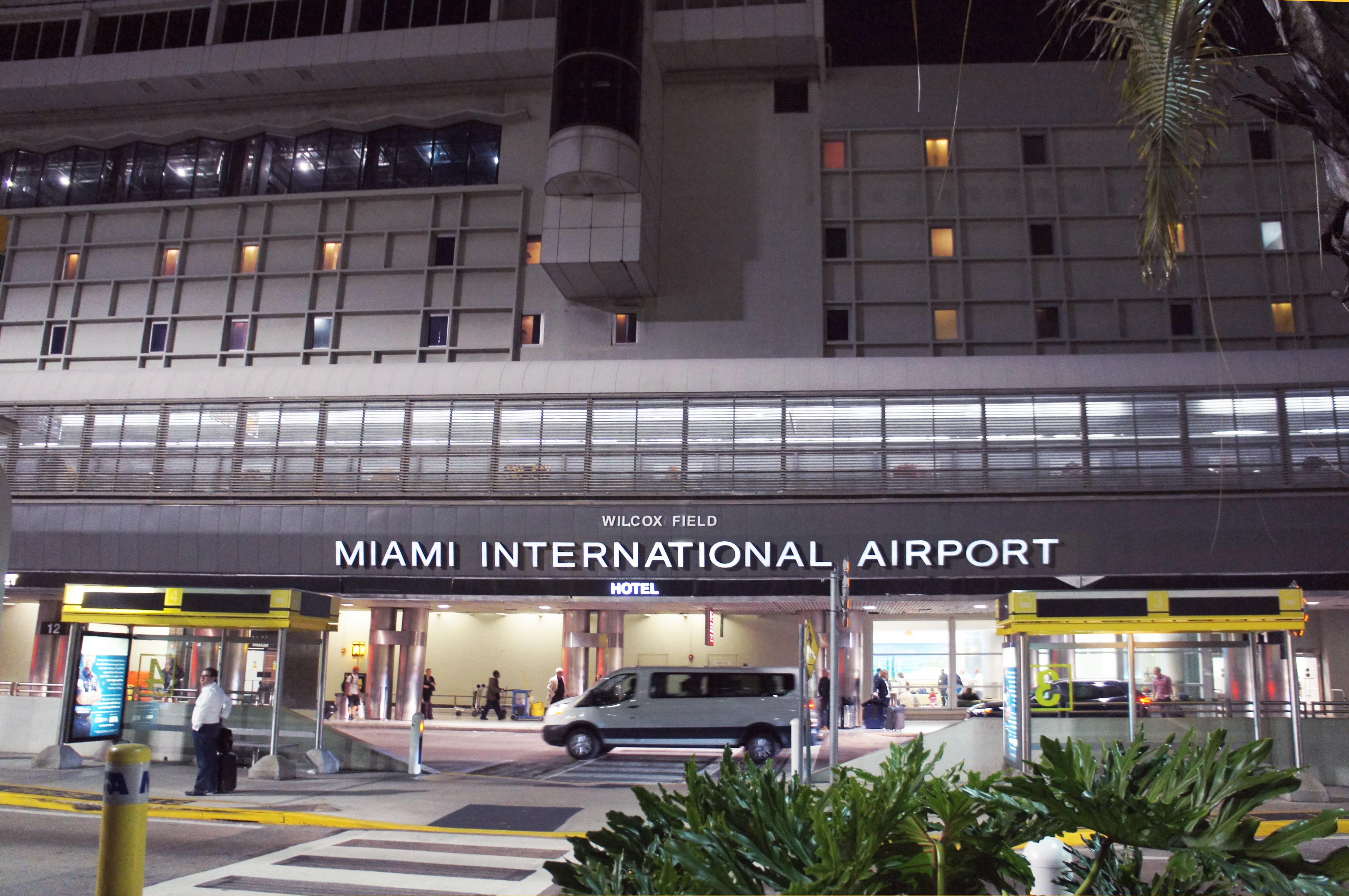 El Aeropuerto Internacional de Miami ha sido señalado por su ineficiencia en la gestión de equipaje extraviado.