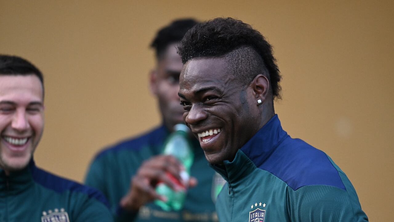 El italiano de 31 años milita en el fútbol turco actualmente.