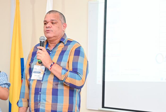 Carlos Robles Julio, rector UniGuajira.