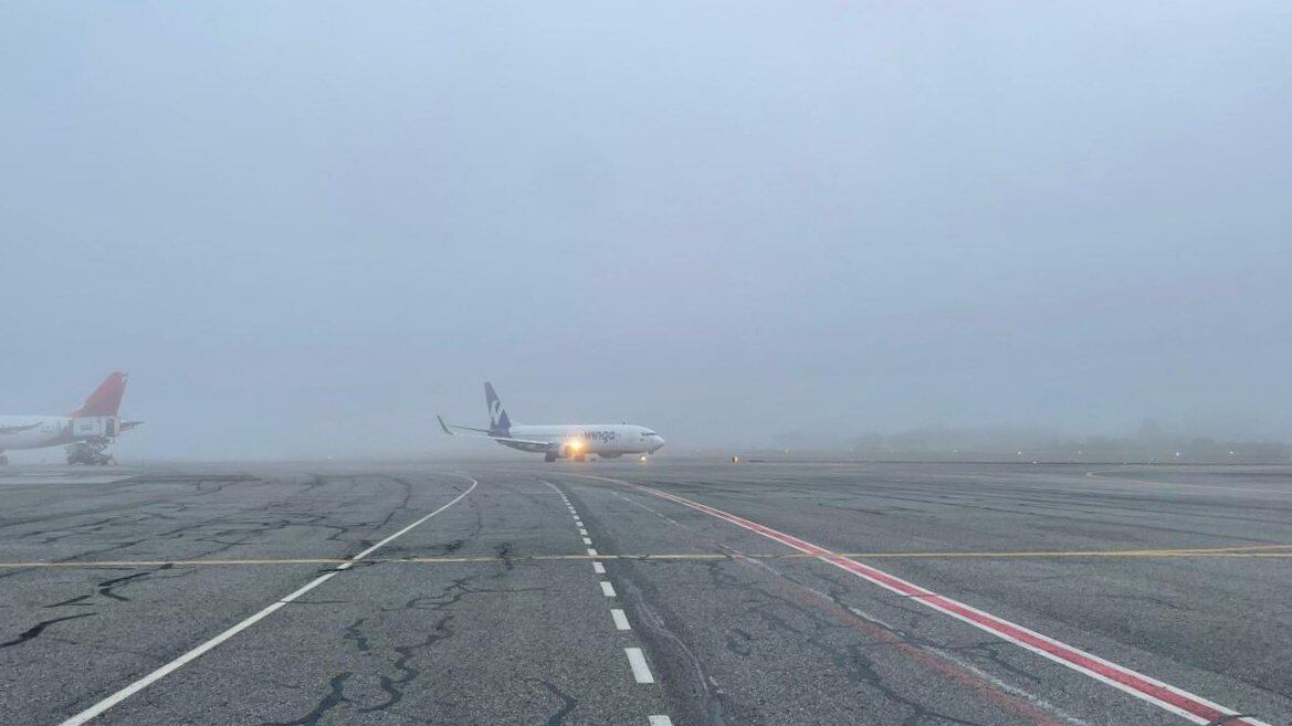 Varios vuelos se retrasaron pero ninguno fue cancelado