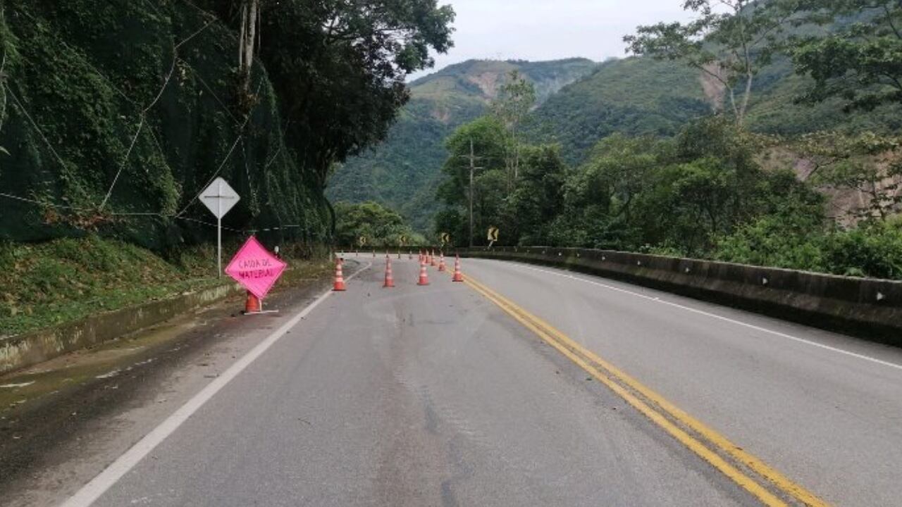 Se normaliza tráfico en vía Bogotá - Villavicencio, pero hay tramos con un solo carril