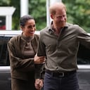A diferencia de otras ocasiones, en esta visita Meghan Markle acompañó al príncipe Harry para que sus hijos pudieran compartir tiempo con su abuelo, el rey Carlos III.