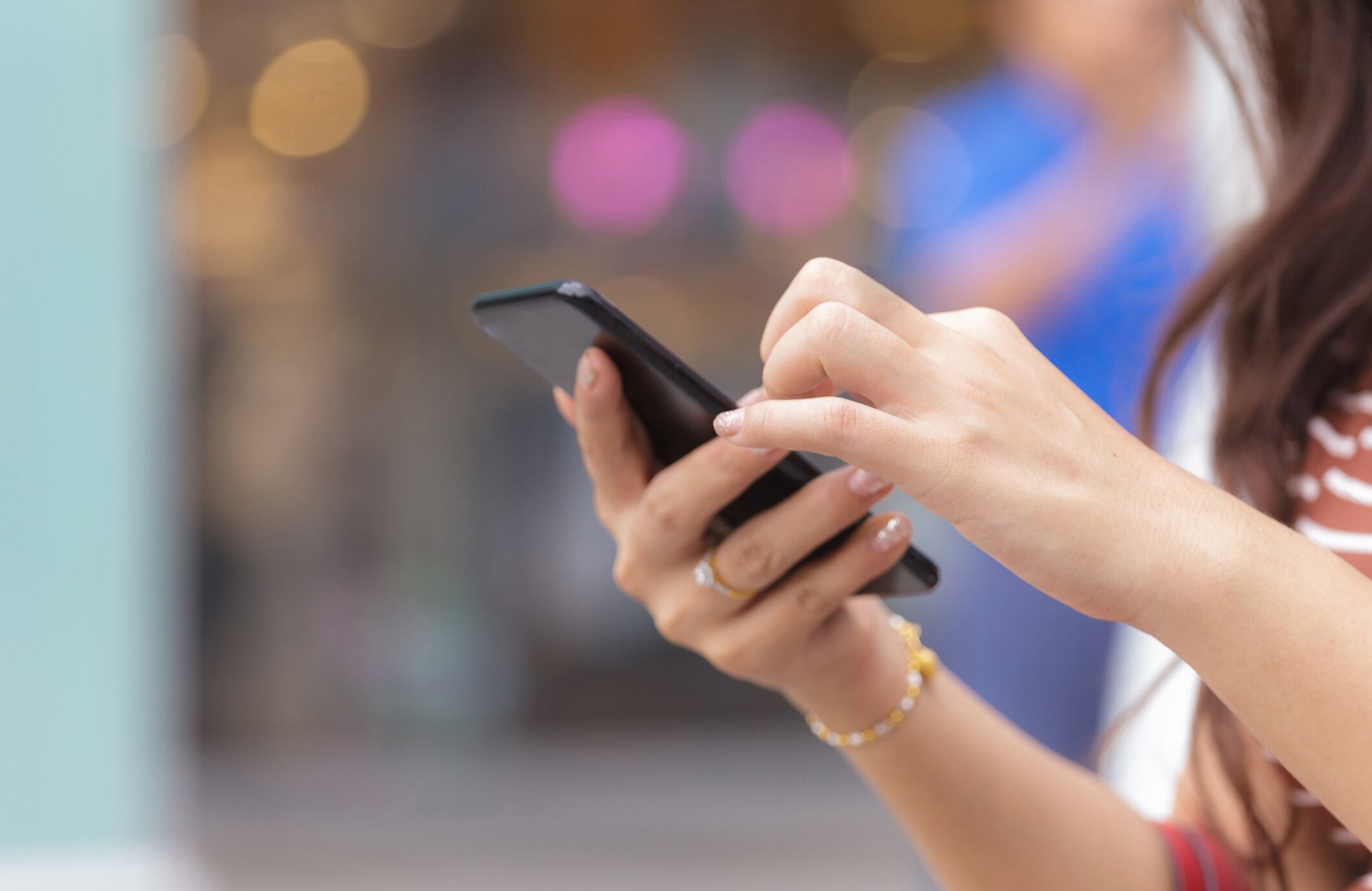 Existen otras formas de reiniciar el celular, especialmente dispositivos Android.