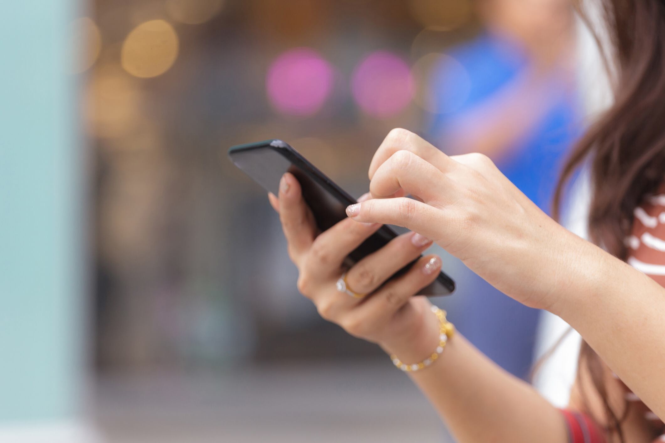 Existen otras formas de reiniciar el celular, especialmente dispositivos Android.