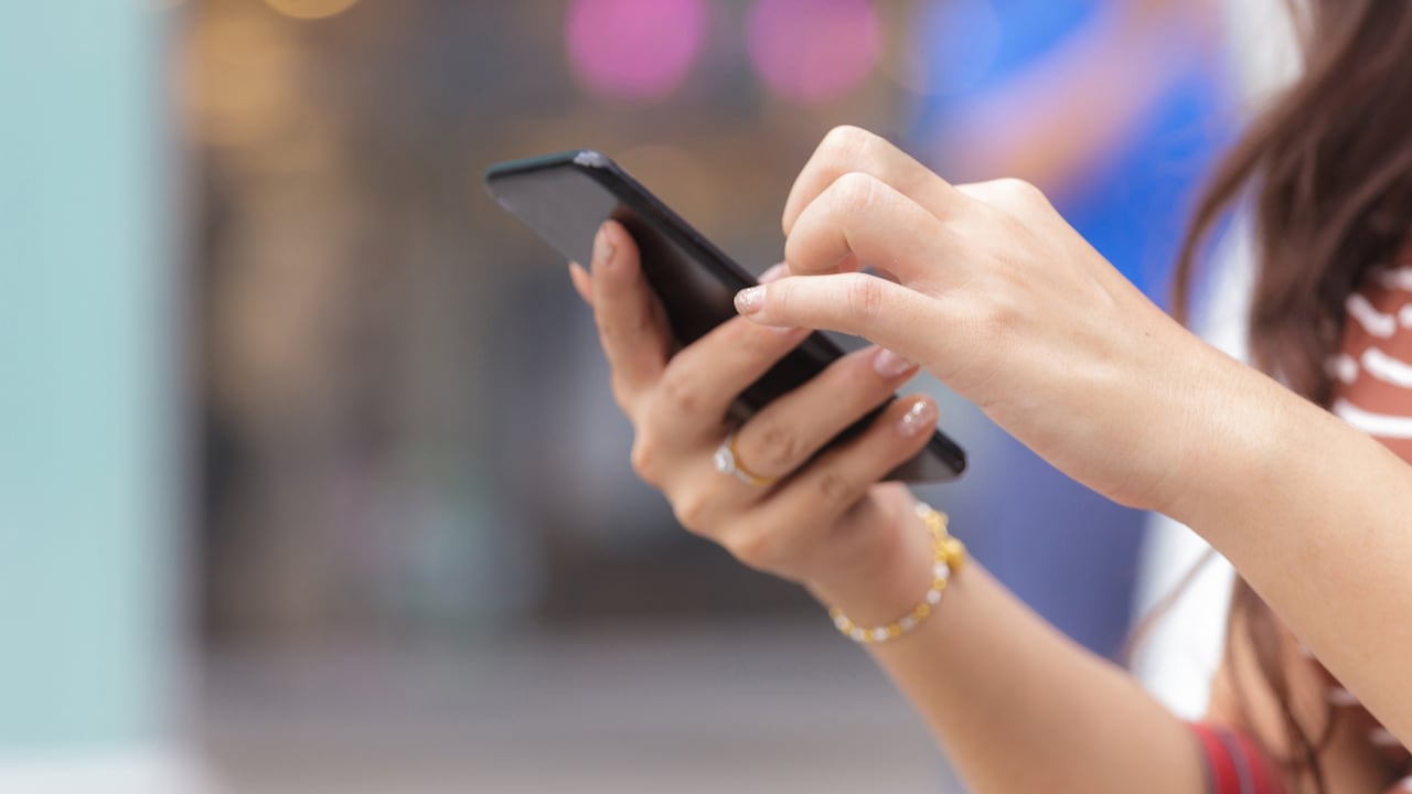 Existen otras formas de reiniciar el celular, especialmente dispositivos Android.