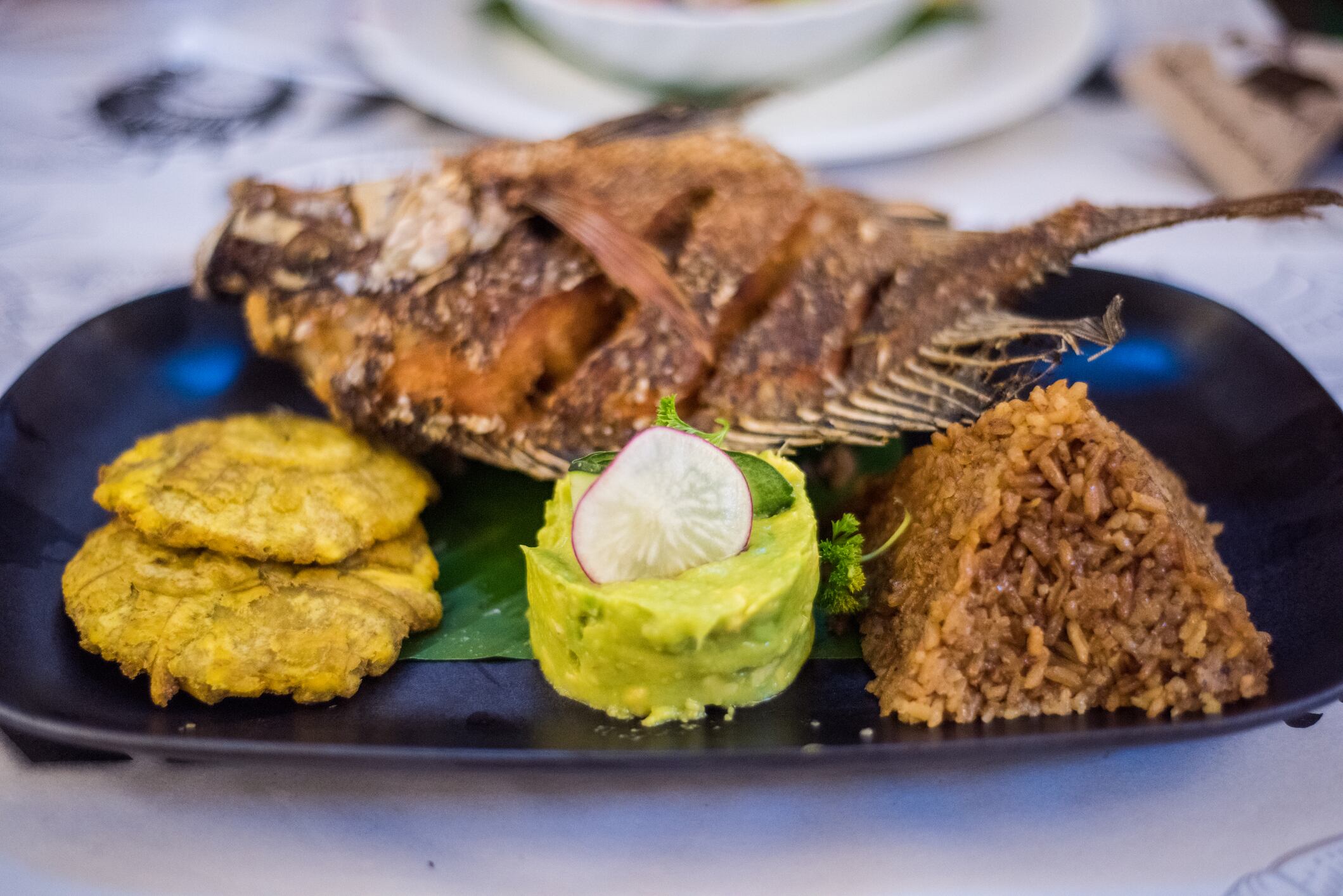 Pescao Frito colombiano