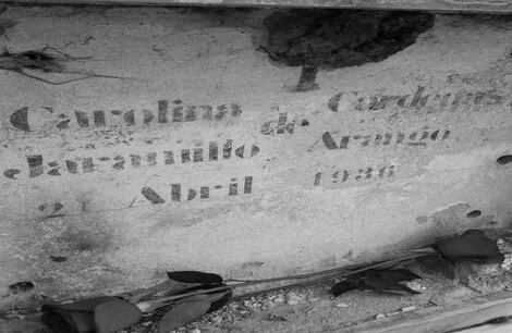 Carolina está enterrada en el mausoleo de los Jaramillo Arango en el Cementerio Central. Extrañamente, su tumba es la única del panteón que no tiene placa.