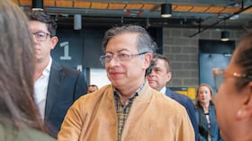 El presidente Gustavo Petro entregando el Bloque A de la Facultad de Artes de la Universidad Nacional.
