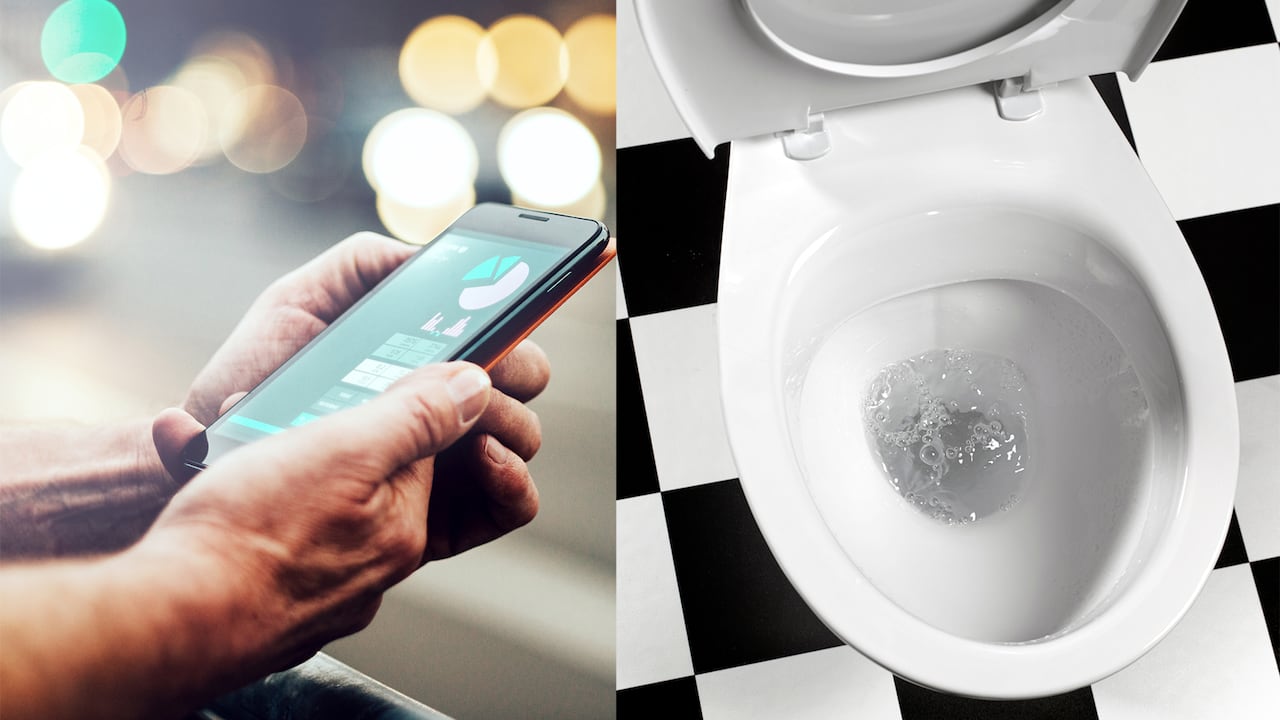 Un celular puede albergar más bacterias que un inodoro.