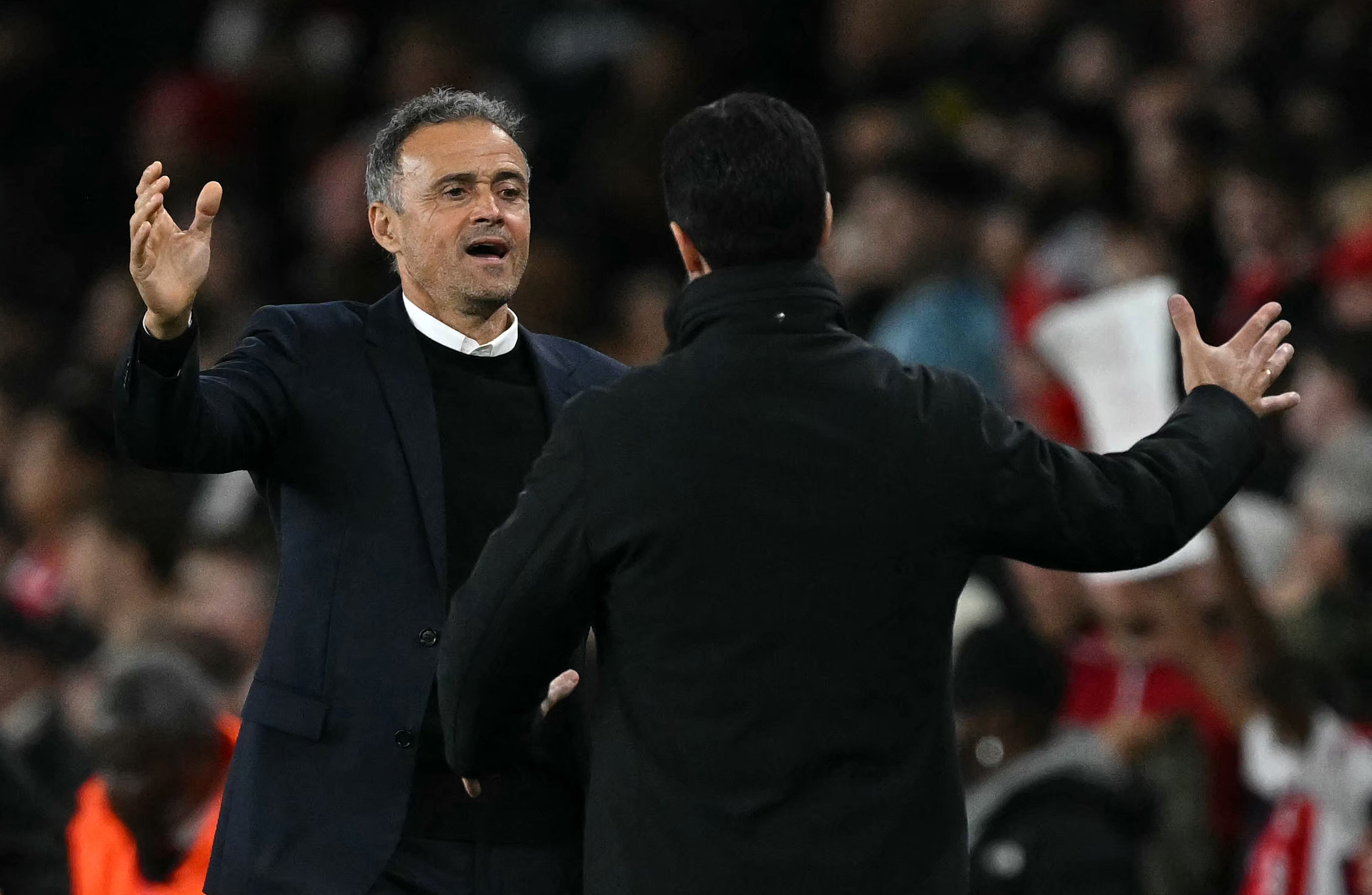 Luis Enrique y Mikel Arteta, dos entrenadores españoles, se lanzaron elogios mutuos.