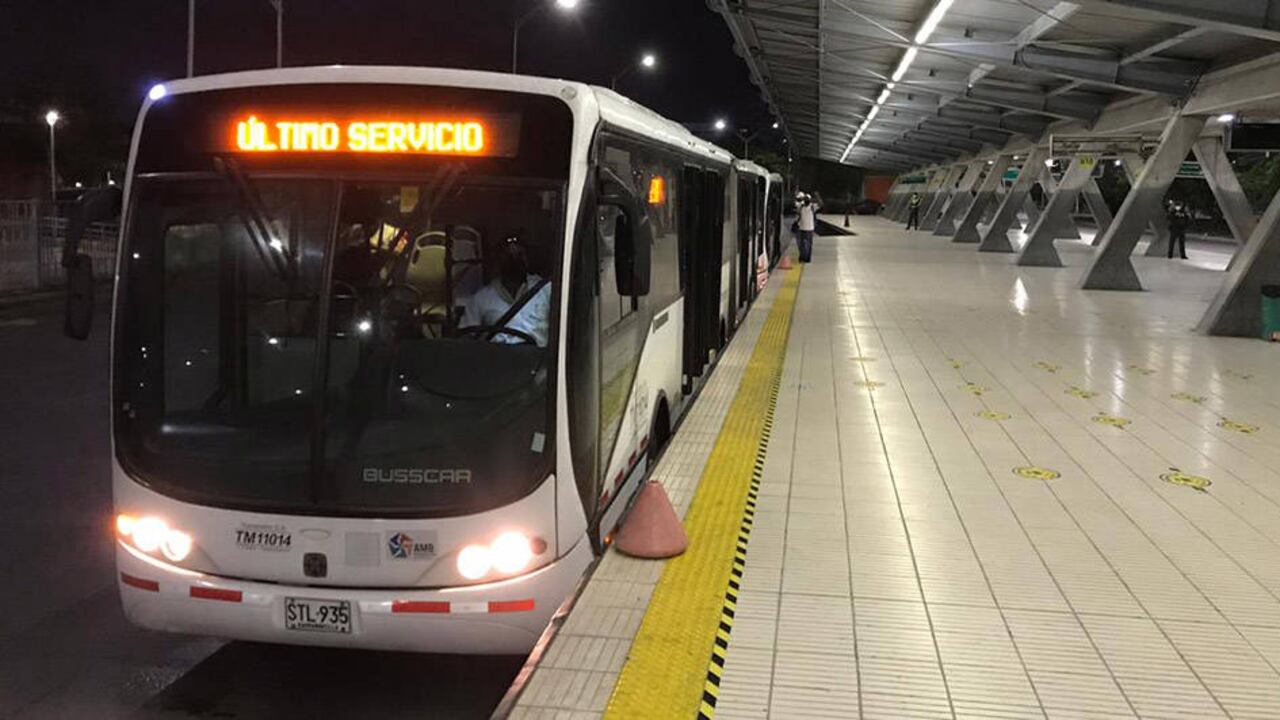 Según cifras de la empresa, Transmetro ha movilizado 323 millones de usuarios en 10 años de operación.