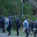 Las autoridades adelantaron un operativo este martes (04 de octubre de 2022) para desalojar a los mapuche en Río Negro. -Foto: Twitter @CORREPI