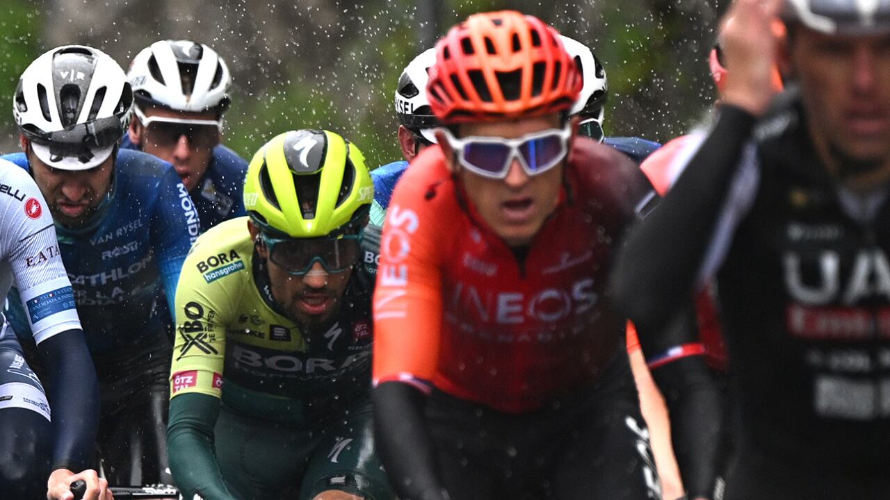 Daniel Martínez y Geraint Thomas durante el Giro de Italia 2024