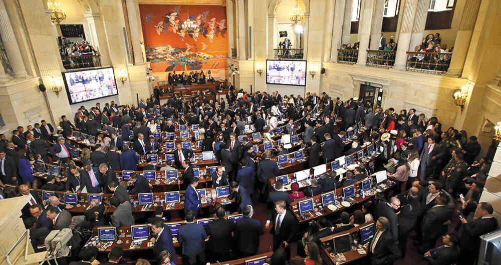 El Congreso debe debatir el Plan de Desarrollo antes de terminar mayo.