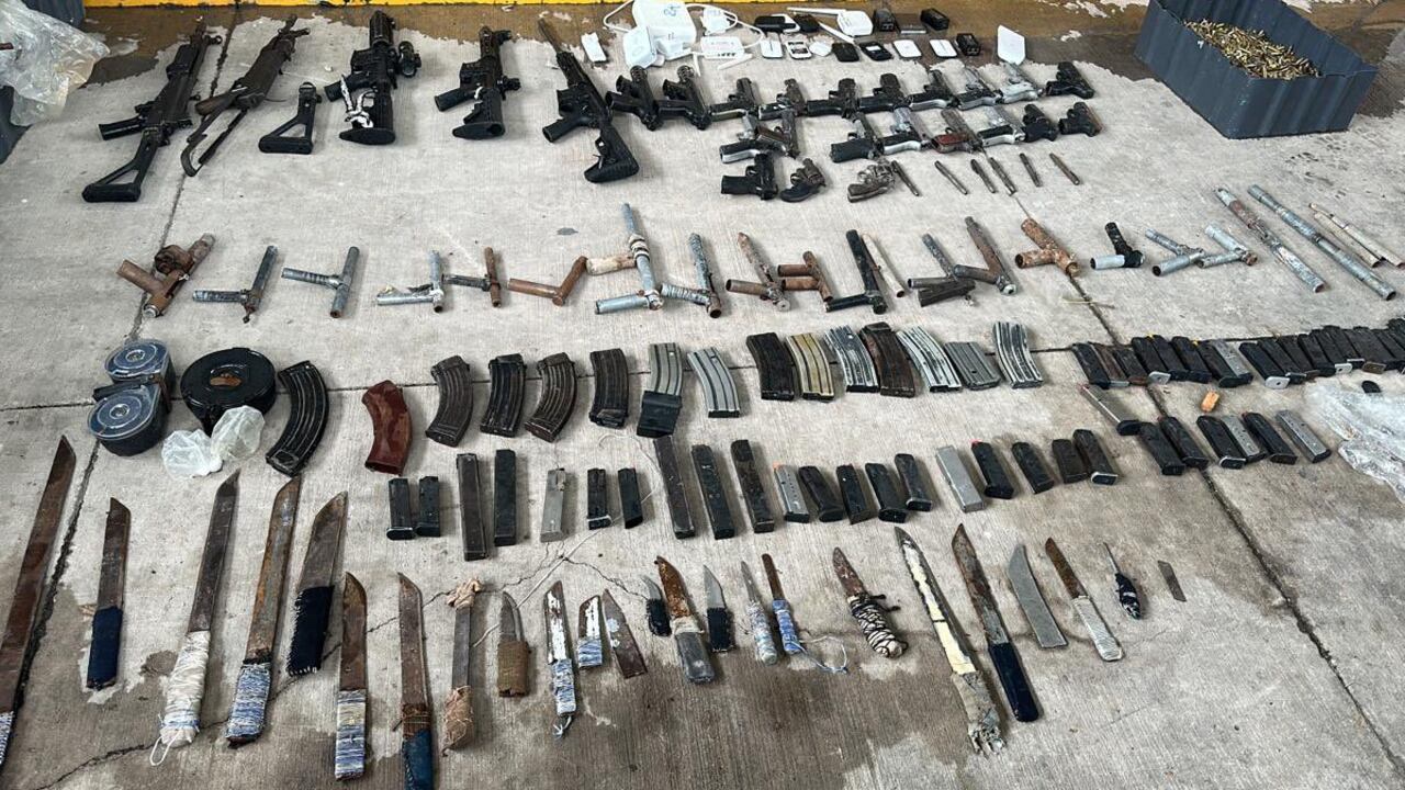 Autoridades adelantaron importante redada en cárceles de Honduras. Lo que lograron decomisar es digno de una película de terror.