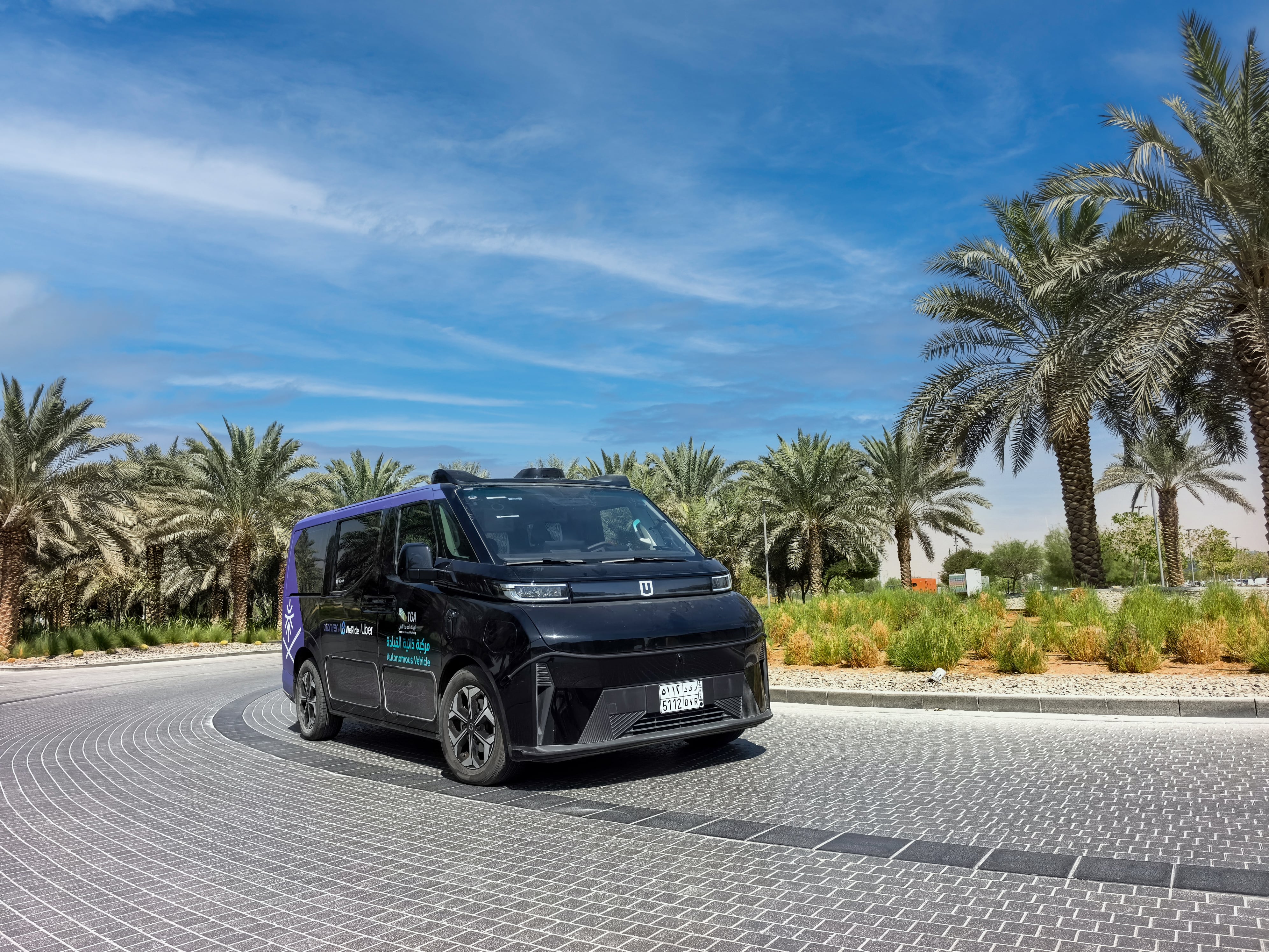 Las taxis autónomos de Uber y WeRide en Arabia Saudita.