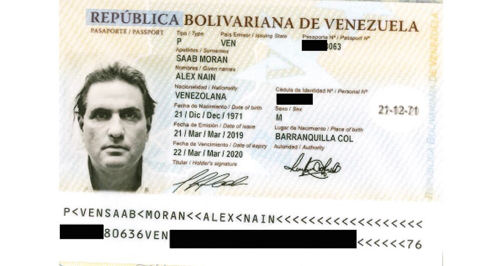 A Saab le expidieron un pasaporte diplomático. Este fue emitido en marzo de 2020 y estaba vigente hasta marzo de este año.