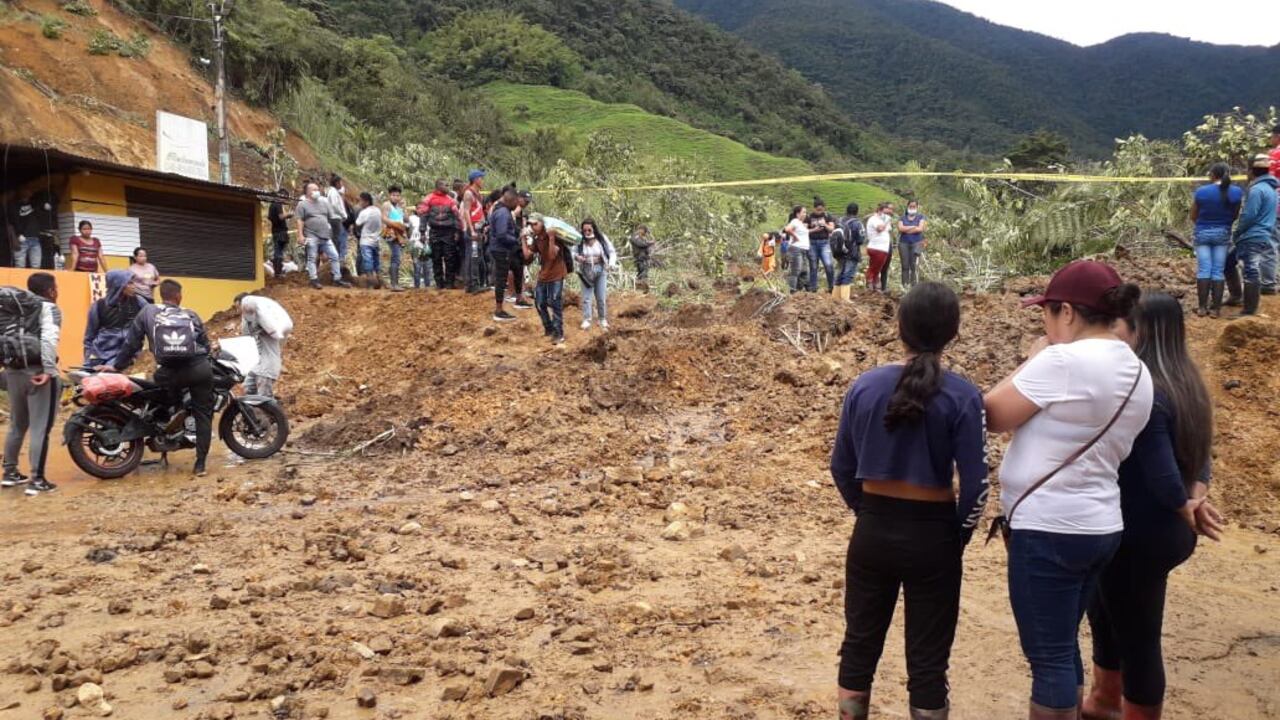 Sube el número de fallecidos por grave deslizamiento en Mallama, Nariño