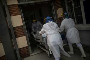 UCI HOSPITAL SANTA CLARA
PACIENTES CON COVID-19 SON ATENDIDOS EN LA SALA DE CUIDADOS INTENSIVOS DEL HOSPITAL SANTA CLARA EN LA CIUDAD DE BOGOTA
COVID 19
CORONAVIRUS
10 DE JULIO 2020
FOTO: ESTEBAN VEGA LA-ROTTA
REVISTA SEMANA