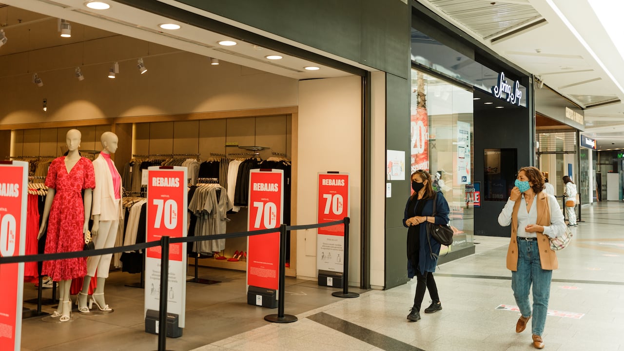 Centro comercial unicentro nueva normalidad, apertura de comercio en fin de semana
Agosto 30 de 2020