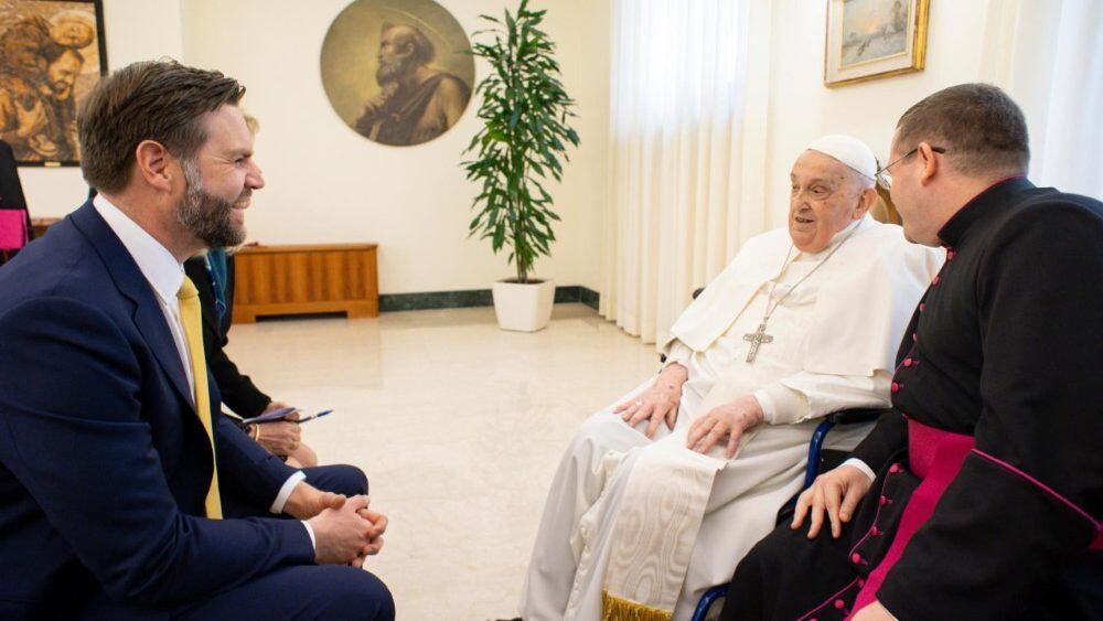 El papa Francisco recibió este domingo, 20 de abril, al vicepresidente de Estados Unidos, JD Vance.