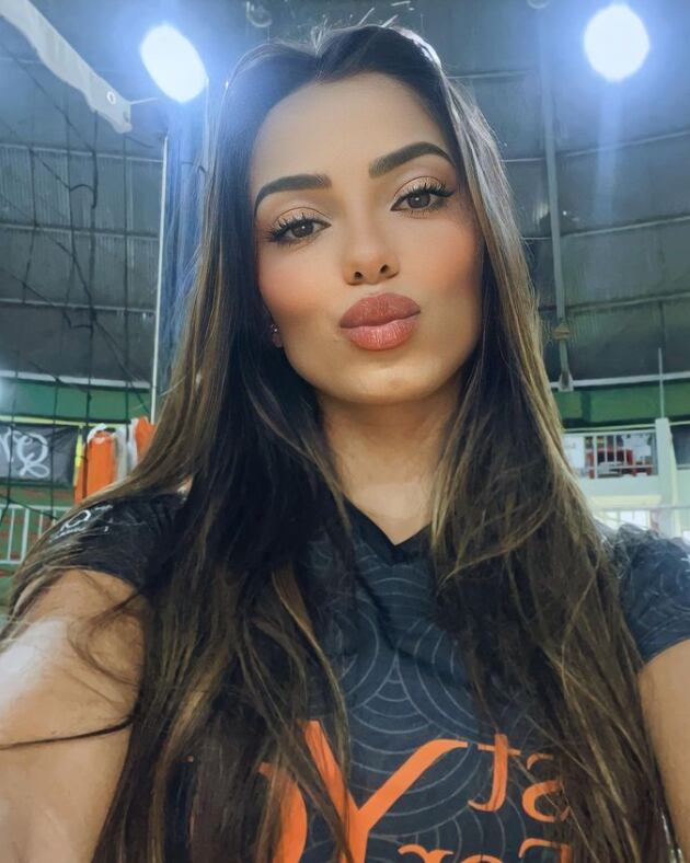 La jugadora profesional de voleibol, también es exitosa en Instagram y en Only Fans.