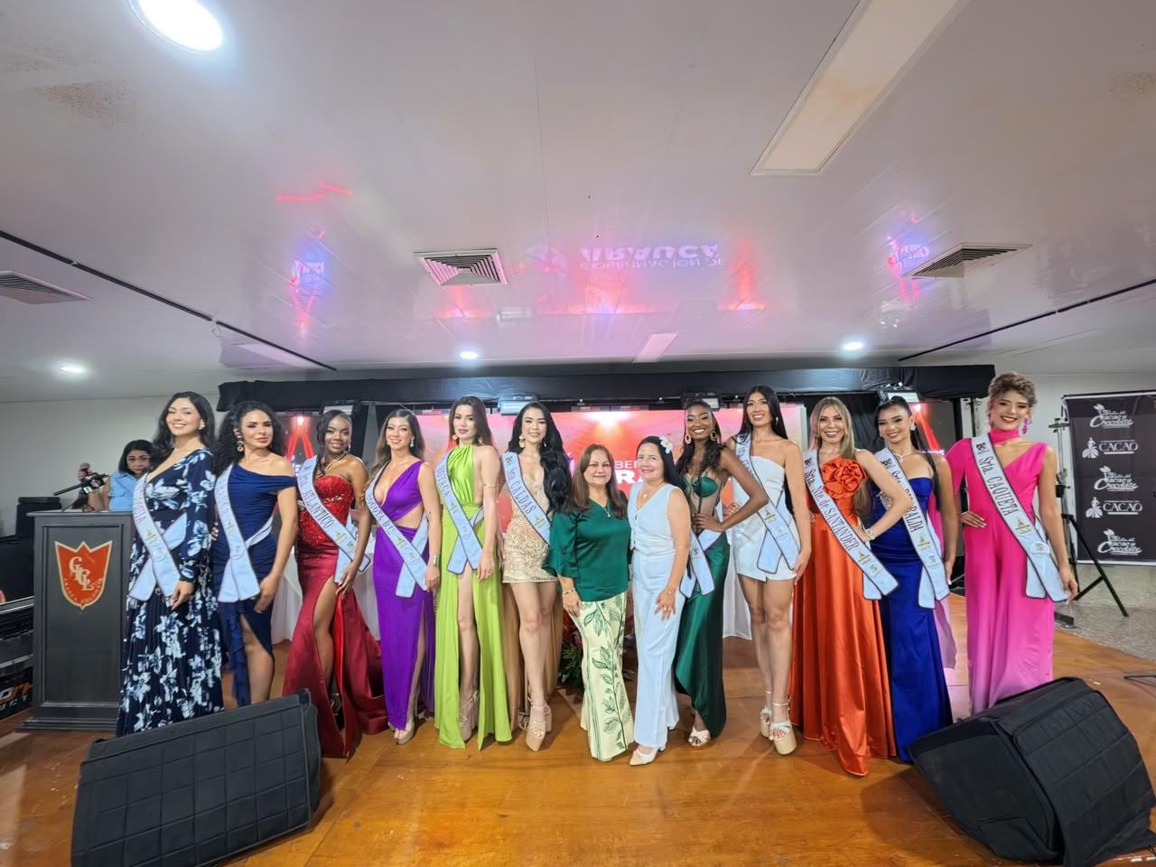 IX Reinado Nacional del Cacao en Arauca.