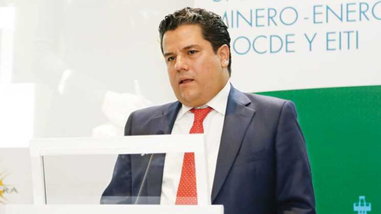 Germán Arce (Ministro de Minas y Energía).