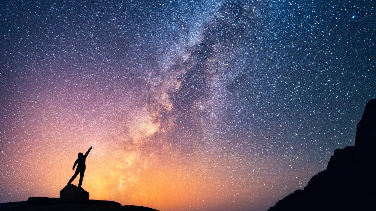 Una molécula sin hidrógeno fue descubierta por científicos colombianos en el cosmos.