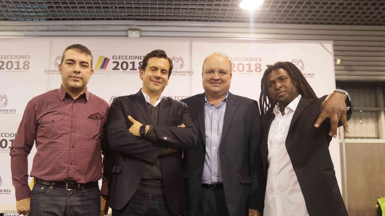 Donpopo, a la derecha de la imagen.