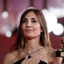 French director Audrey Diwan poses with the Golden Lion for Best Film she received for "L'Evenement" (Happening) during the Winners' Photocall following the closing ceremony of the 78th Venice Film Festival on September 11, 2021 at Venice Lido. (Photo by Filippo MONTEFORTE / AFP)
